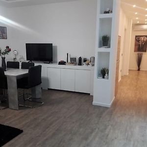 Alessandra'S Home